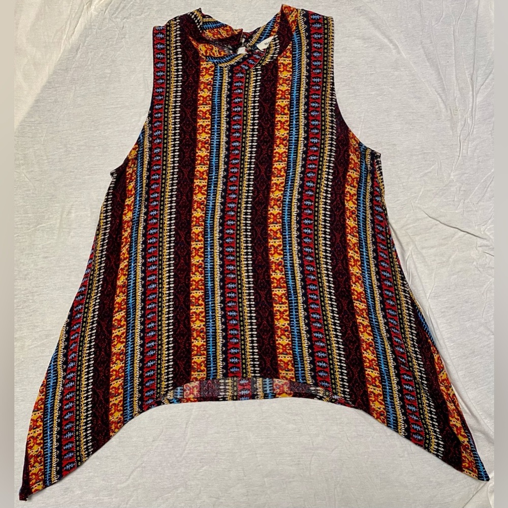 Monteau Patterned Flowy Tank Top - Picture 3 of 5